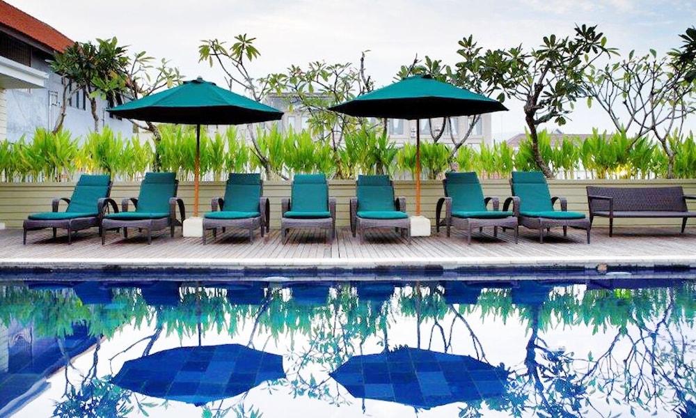 Swiss-Belhotel Rainforest Kuta Lombok Exterior foto